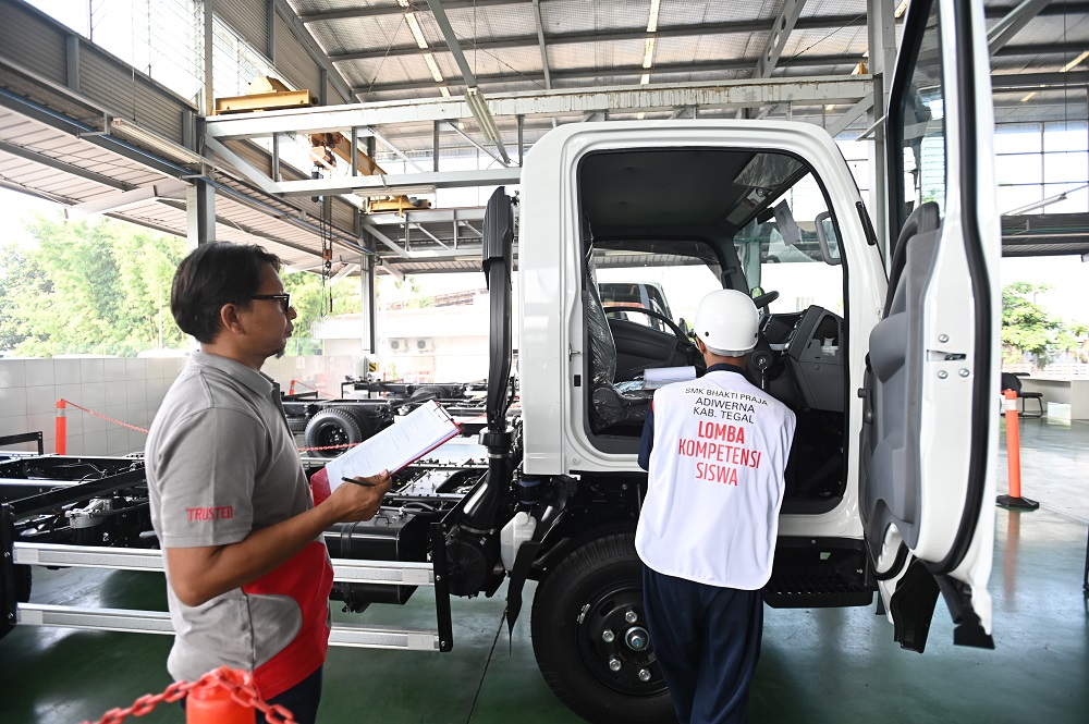 Strategi Hemat Perawatan Isuzu