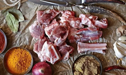 Cara Terbaik Memasak Daging Kambing Agar Lumer Di Mulut